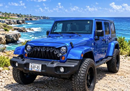 Jeep Wrangler Sahara blue